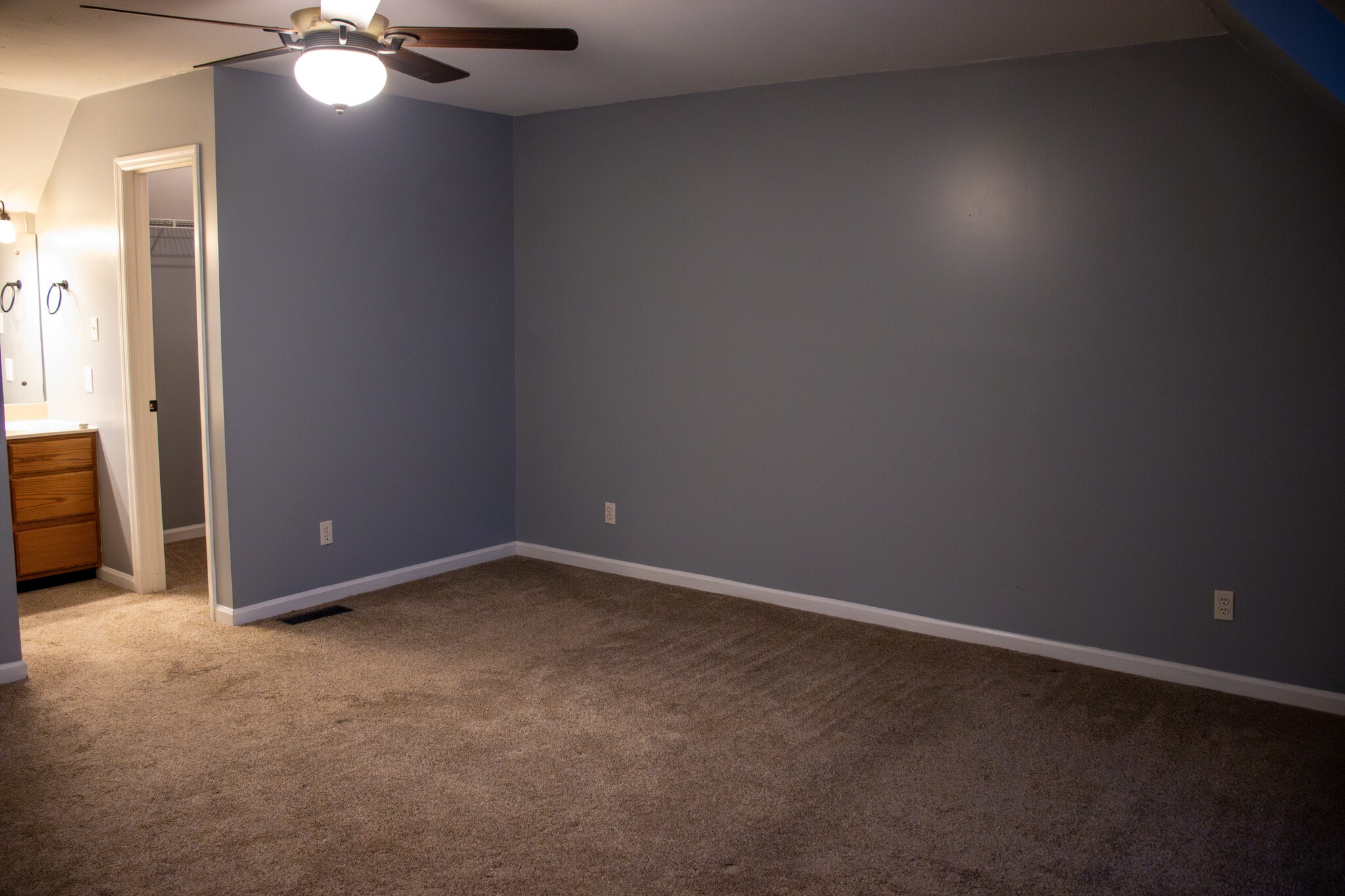 Building Photo - 938 Bradley Bell Dr