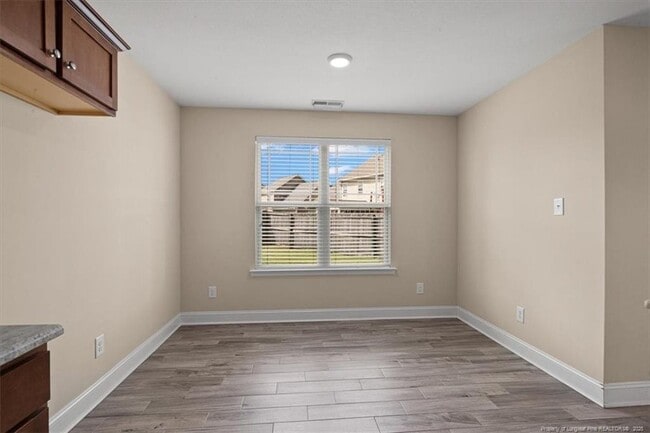 Building Photo - 2108 Heathcote Dr
