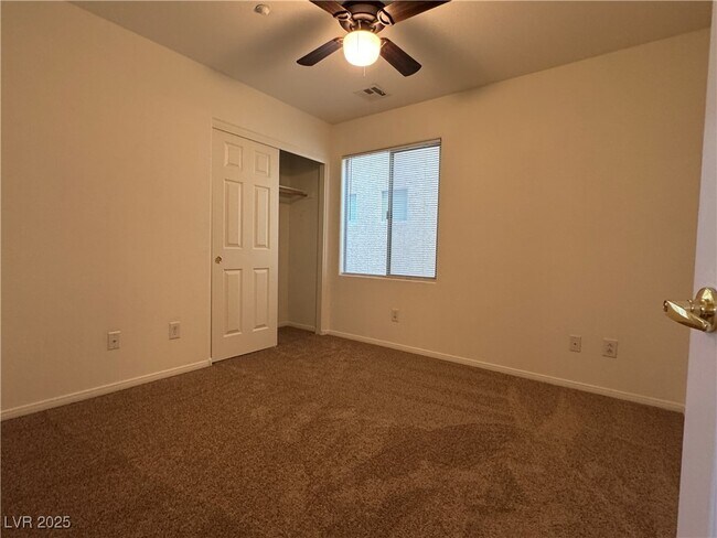 Building Photo - 7848 Solid Horn Ct