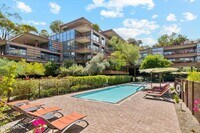 Building Photo - 7161 E Rancho Vista Dr