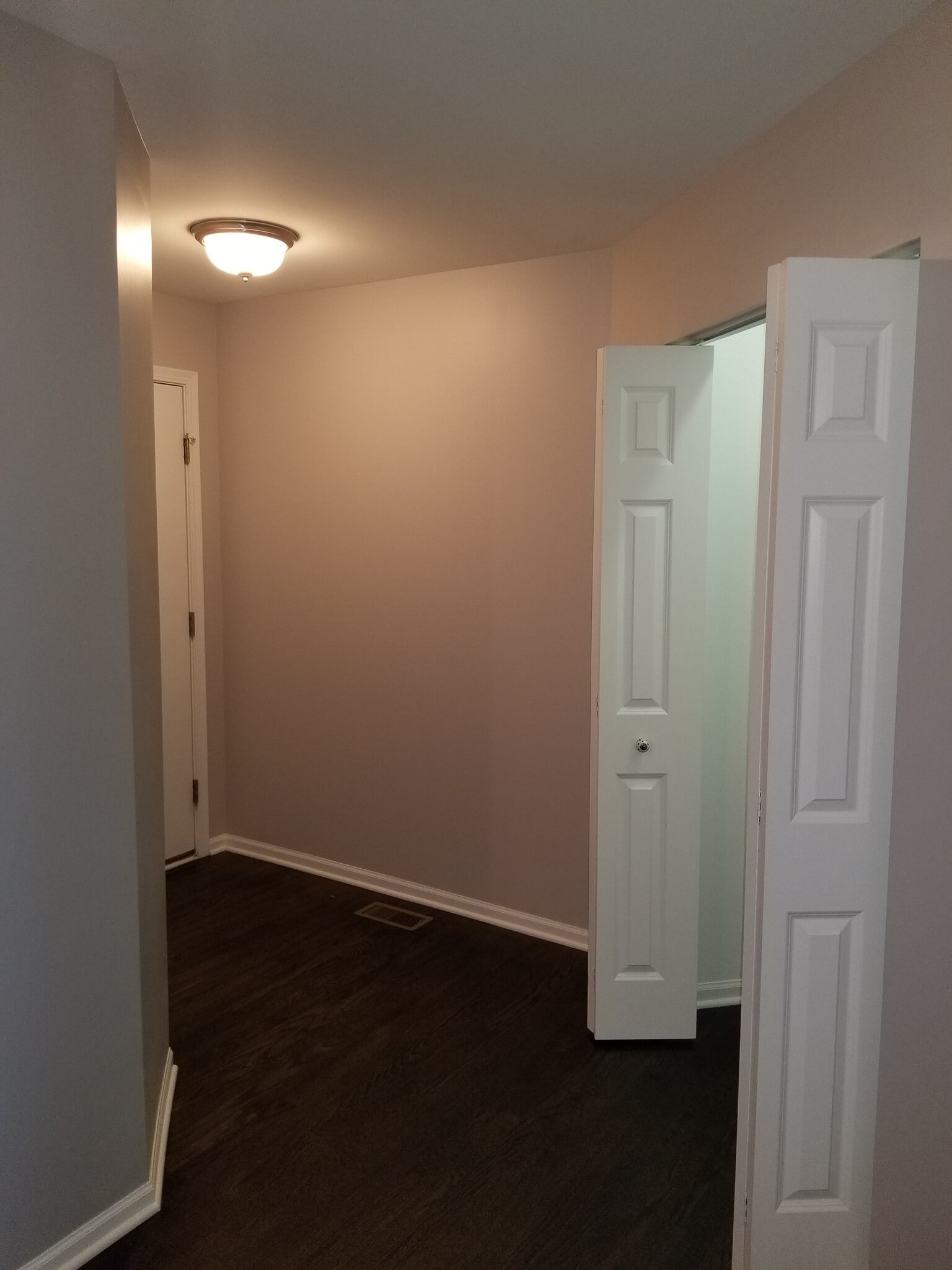 Building Photo - 1196 Megan Ct