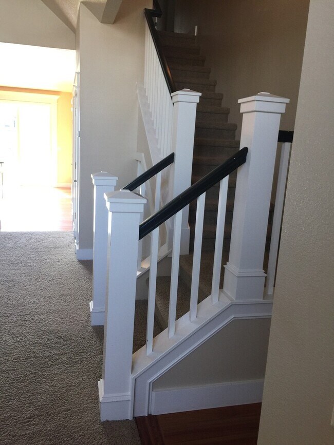 Building Photo - Very cute two story home in Boise / 3 bed,...