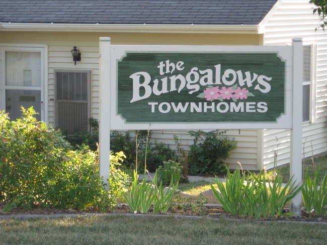 Building Photo - The Bungalows