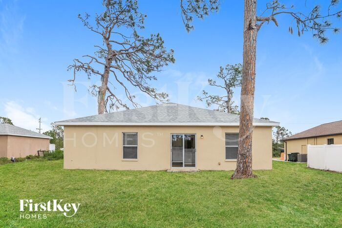 Building Photo - 1581 S Cranberry Blvd