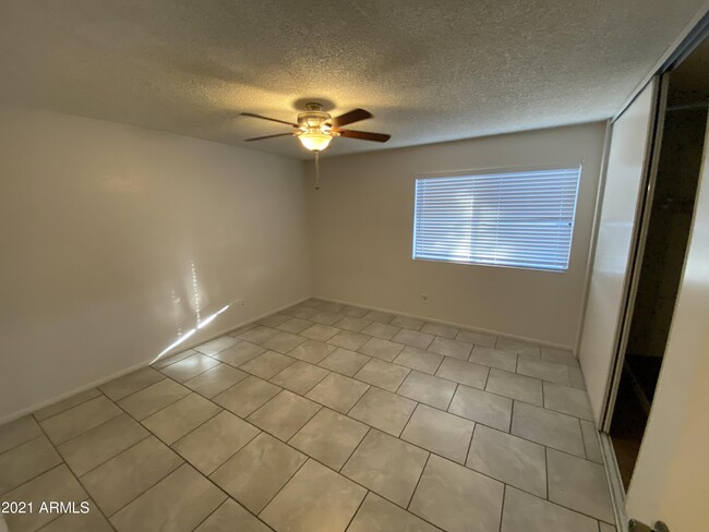 Building Photo - 3810 N Maryvale Pkwy