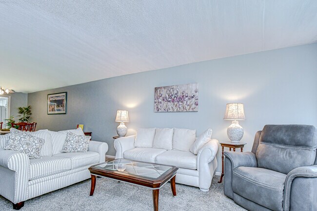 Building Photo - 5575 Gulf Blvd