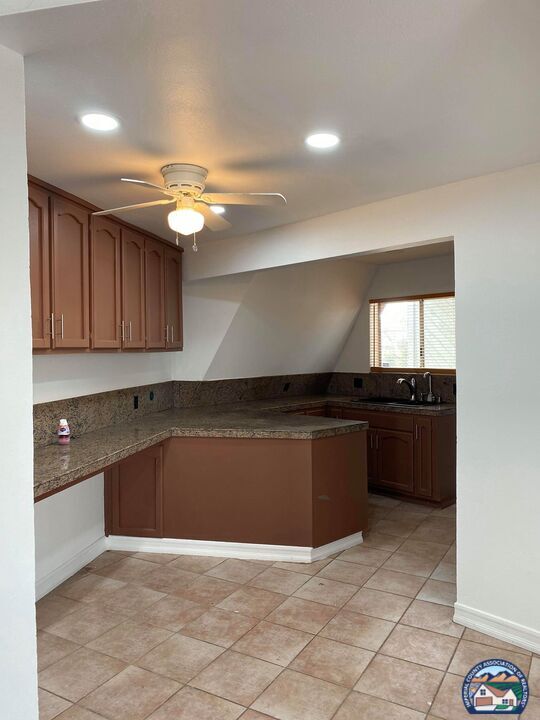 Building Photo - 1403 Orchard Rd