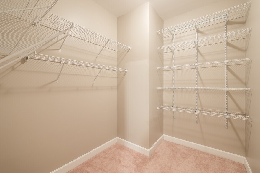 Master-on-Main Closet - 3633 Ashcroft Bend