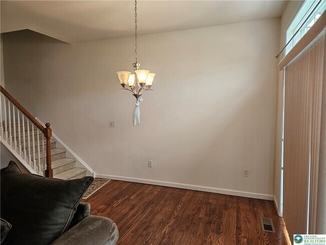 Building Photo - 311 Blue Sage Dr