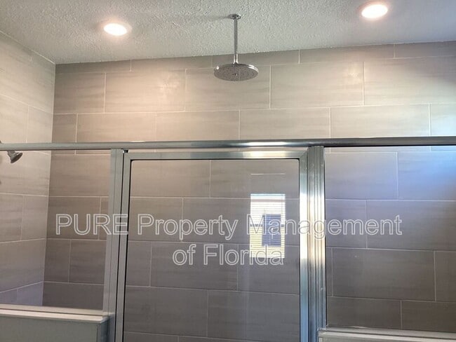 Building Photo - 7898 SW 74th Lp