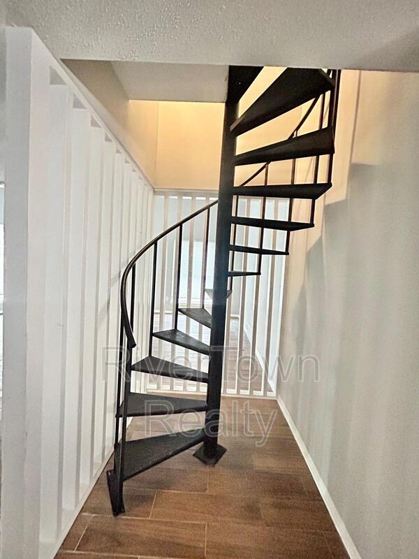 Building Photo - 3353 Fairbanks St