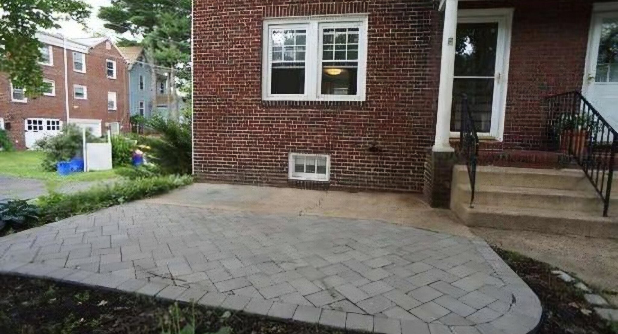 Building Photo - 2 W Summerfield Ave