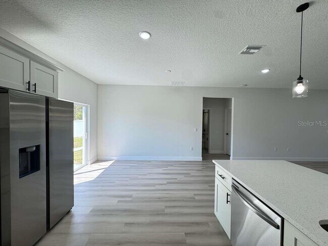 Building Photo - 8902 SW 135th Street Rd