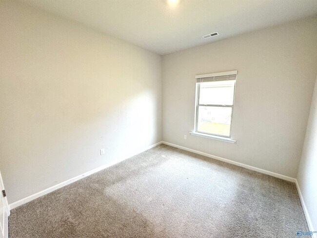 Building Photo - 25345 Evanford Dr