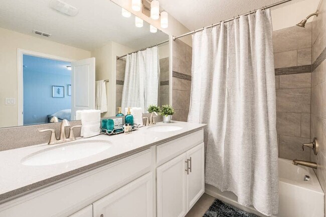 Building Photo - 4816 Love Storey Ln