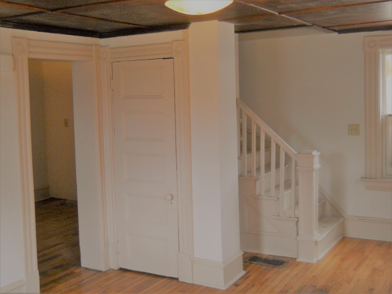 Building Photo - 97 N Winooski Ave