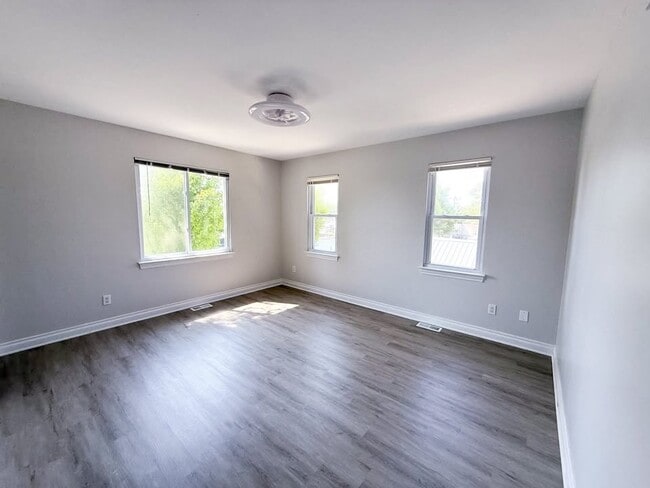 Building Photo - 134 Eckfield Dr