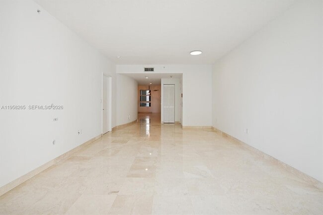 Building Photo - 717 Crandon Blvd