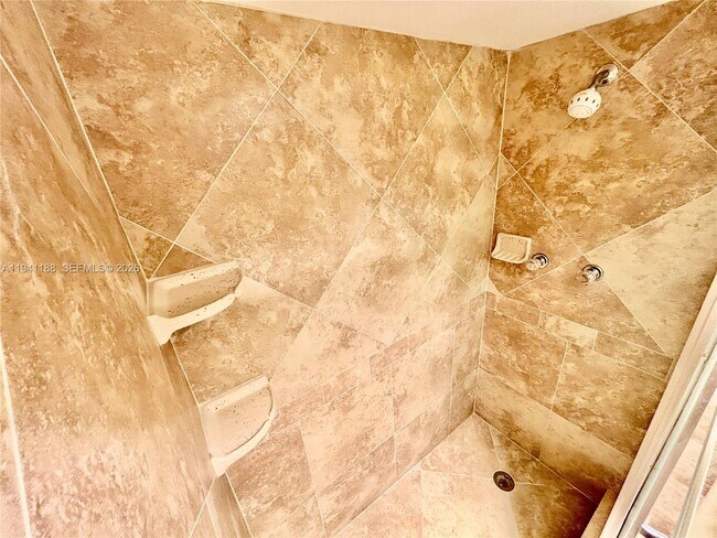 Building Photo - 3351 S Palm Aire Dr