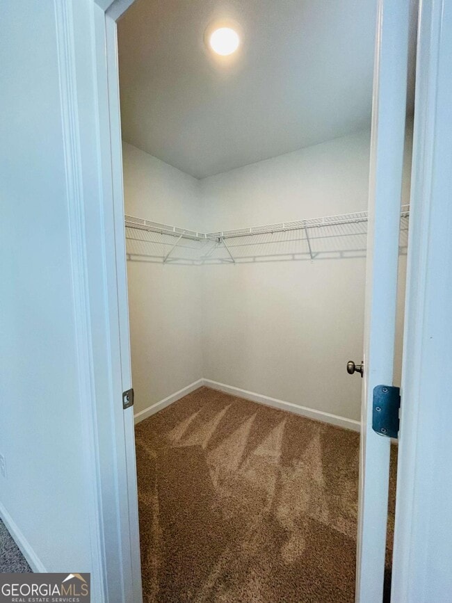 Building Photo - 160 Founders Dr