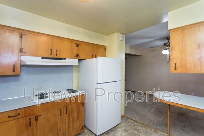 Building Photo - 7207 N Reno Ave