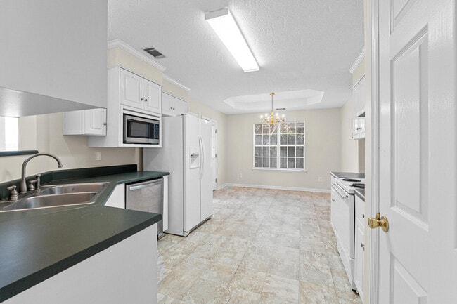 Building Photo - 342 Washington St