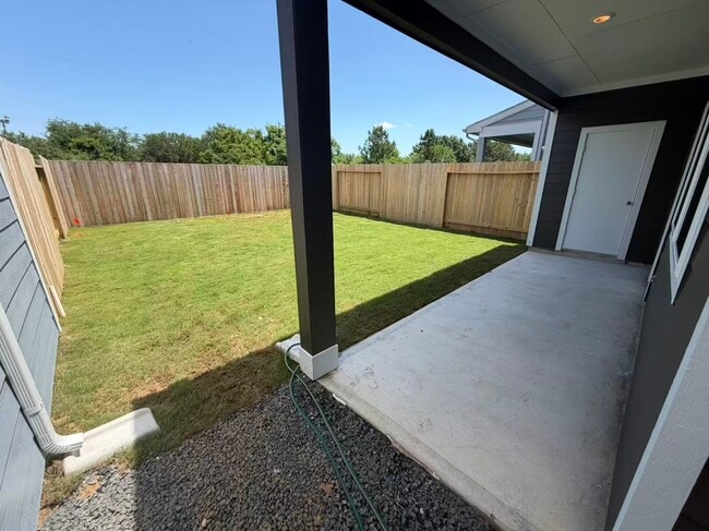 Building Photo - 28122 Meadowlark Sky Dr