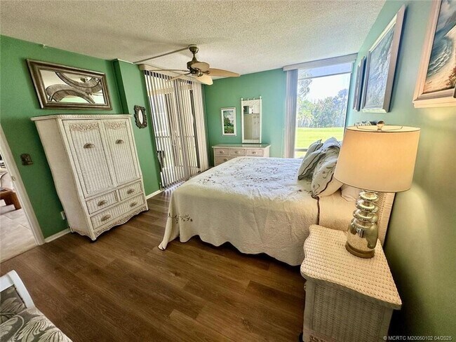 Building Photo - 3482 NE Causeway Blvd