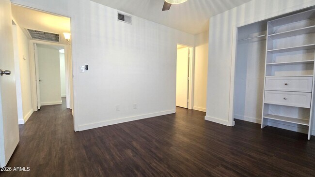 Building Photo - 15402 N 28th St
