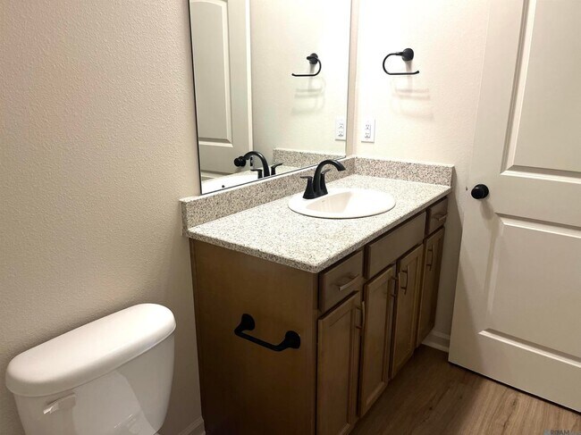 Building Photo - 35657 Woodland Ridge Dr