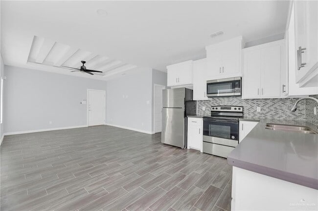 Building Photo - 1405 San Vicente