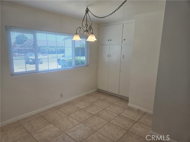 Building Photo - 5769 E Oakbrook St