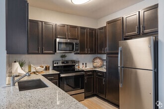 Building Photo - Move-In Savings: Prorate Waived + $500 Off