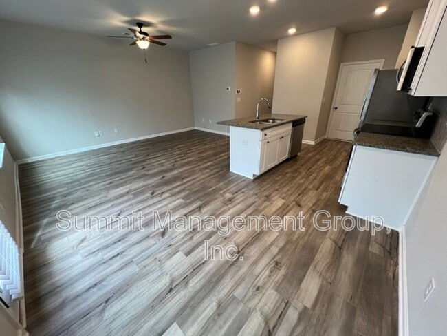 Building Photo - 130 Skipjack Ct