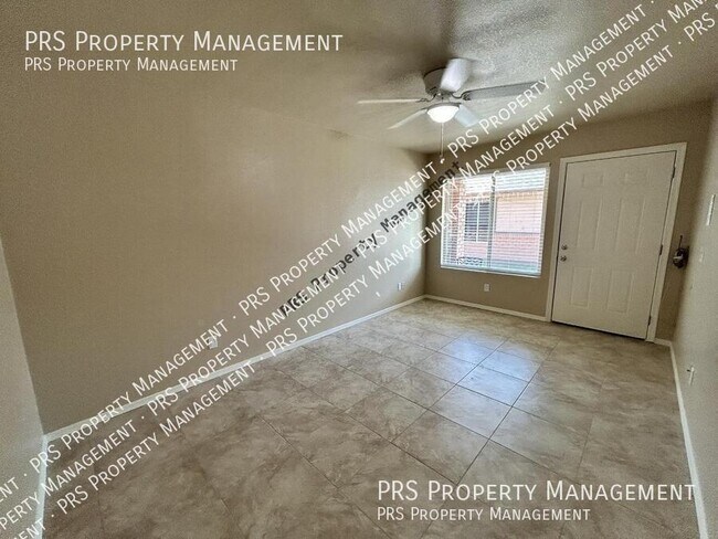 Building Photo - 551 S Lesueur-Unit 1