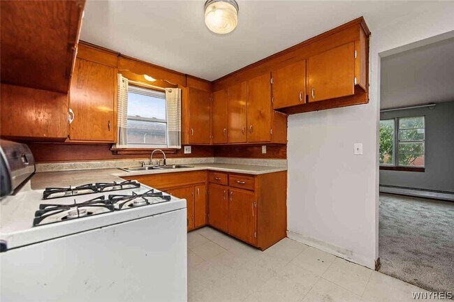 Building Photo - 40 Eagan Dr