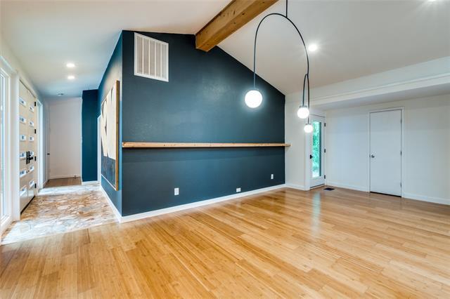 Building Photo - 1502 Oak Glen Trail