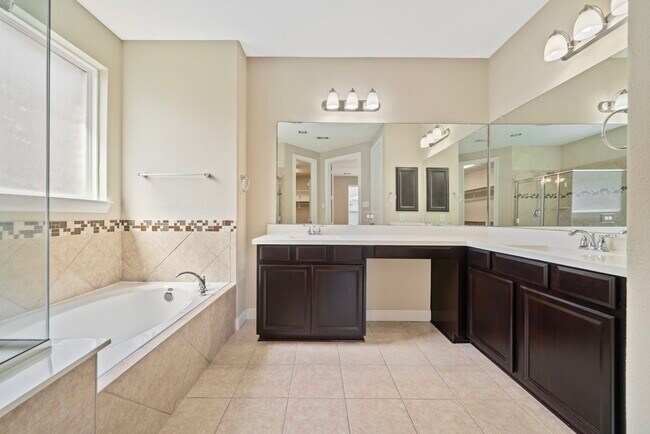 Building Photo - 22523 Birch Ridge Meadow Dr