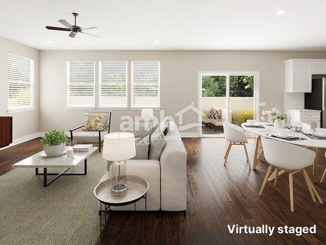 Building Photo - 5961 Hagar Vly Dr
