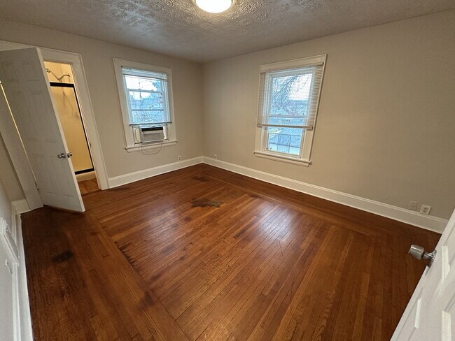 Building Photo - 5573 Attica Ave