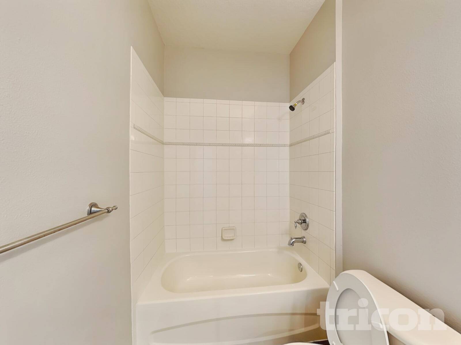 Building Photo - 12423 Ridgedale Dr