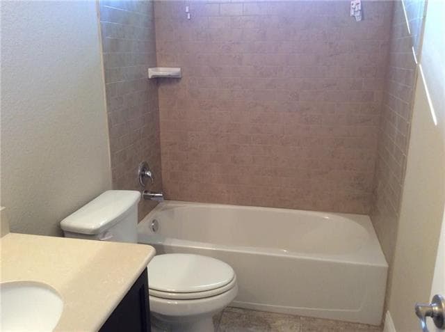 Building Photo - 10309 Hidden Haven Dr