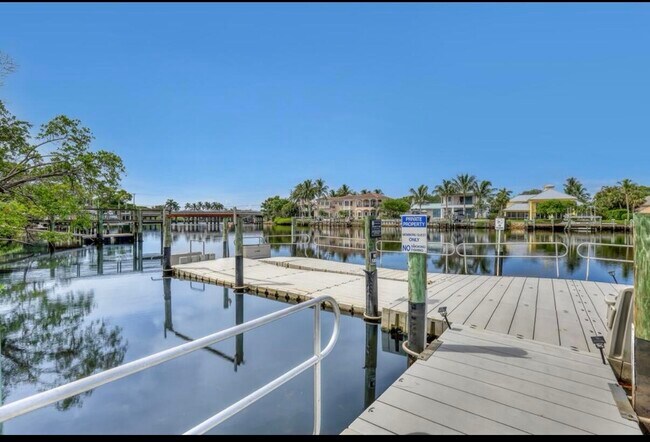 Building Photo - 18390 SE Wood Haven Ln