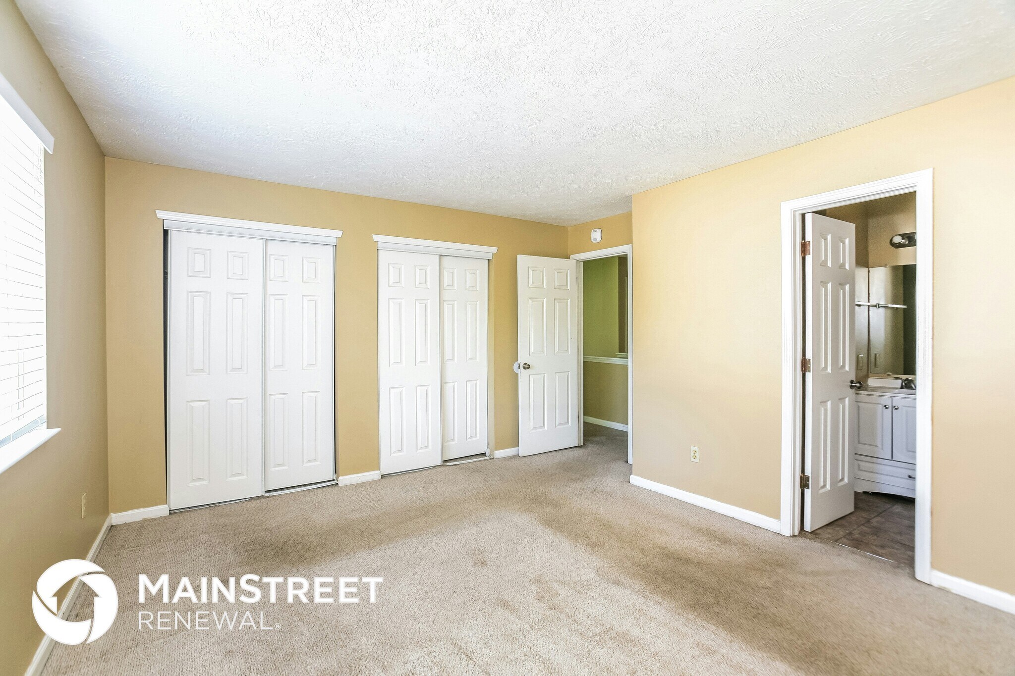 Building Photo - 4906 Clarkson Dr