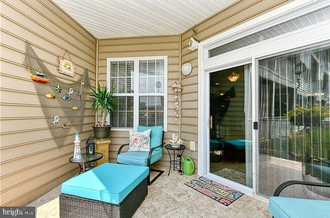 Building Photo - 17436 Slipper Shell Way