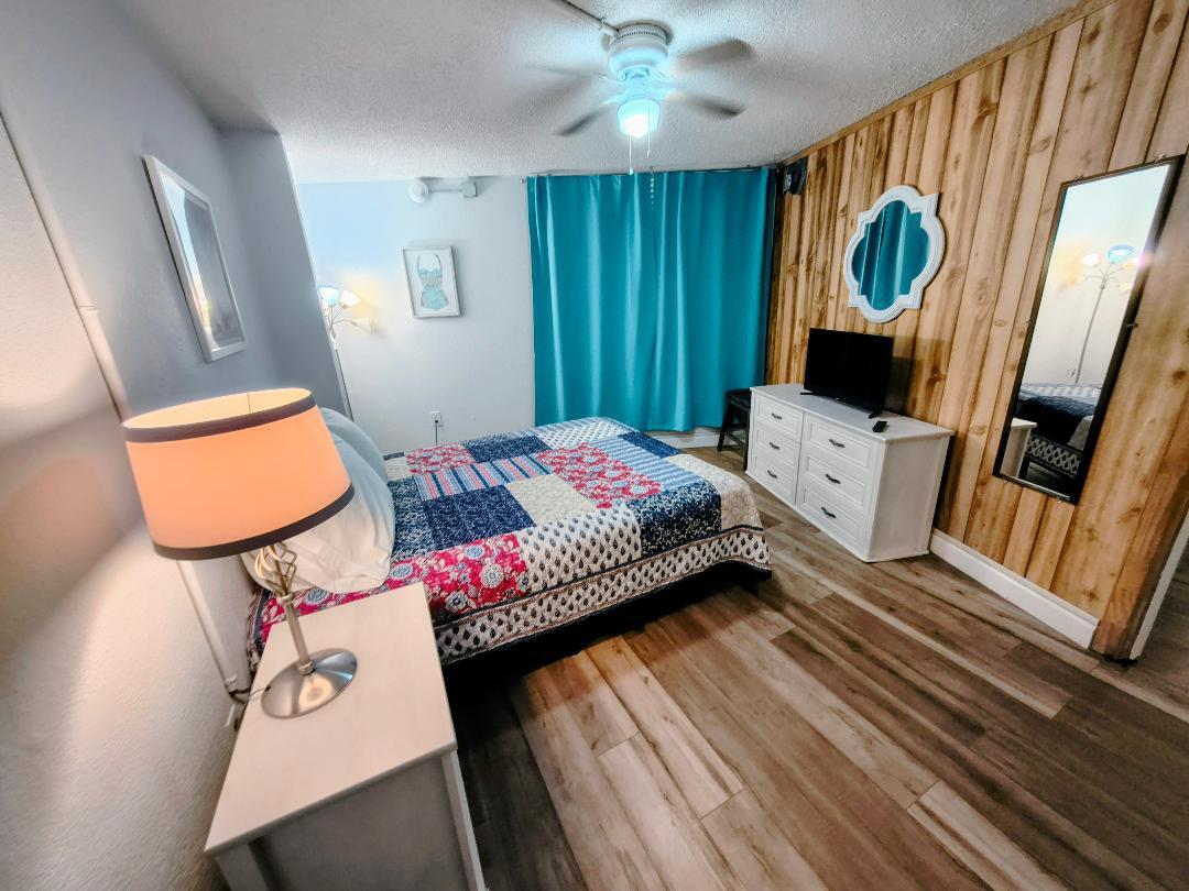 Building Photo - 2301 S Atlantic Ave