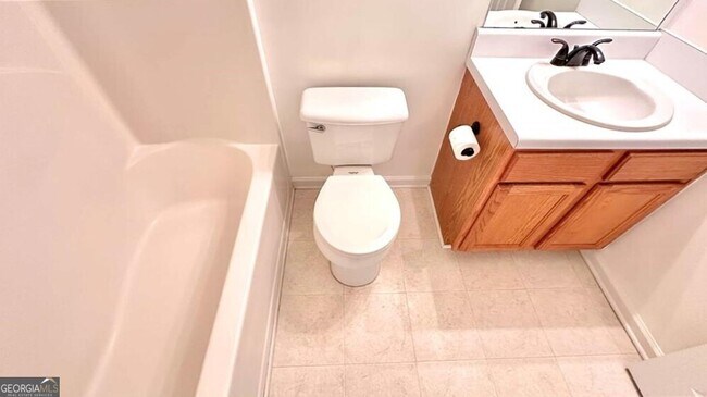 Building Photo - 6243 Shoreview Cir