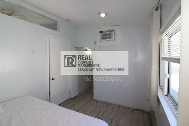 Building Photo - 4 Ashworth Ave