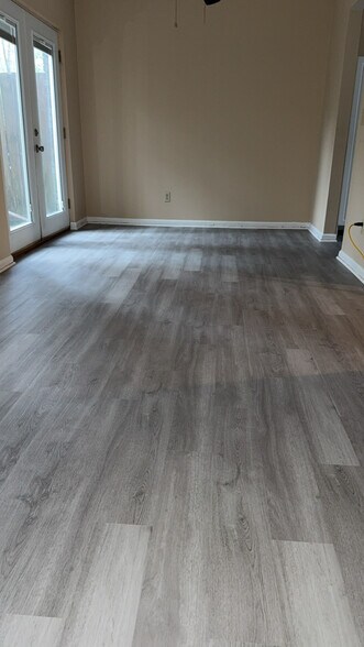 Building Photo - 4338 Great Oak Dr