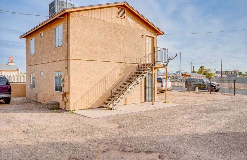 Building Photo - 1444 S 13th Ave